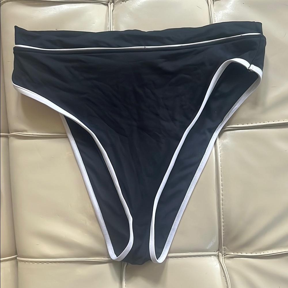 Victoria's Secret Black and White Bikini Bottom